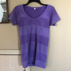 Lululemon purple tee